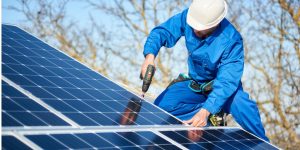 Installation Maintenance Panneaux Solaires Photovoltaïques à Lassur